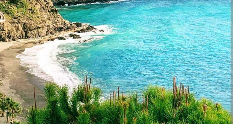 Urbanización playa Cabria Almuñécar Esterno foto